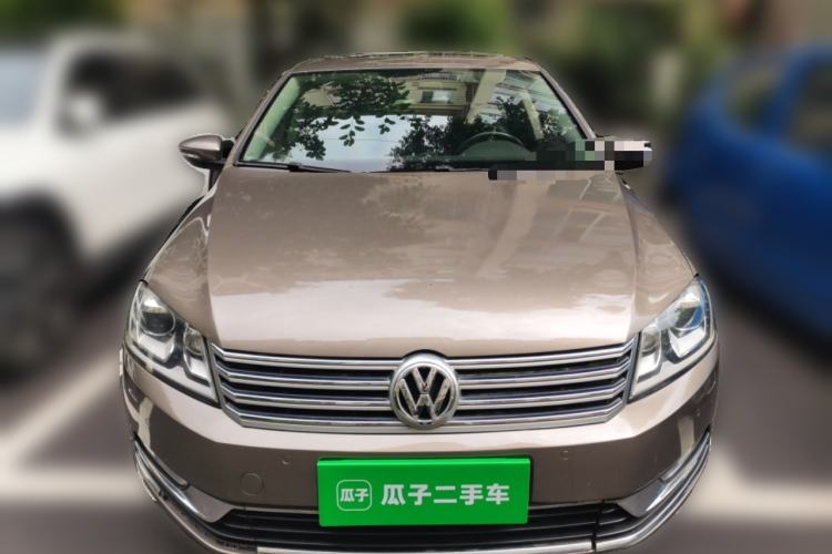 Used Volkswagen Magotan 2012 Revised 1.8TSI Luxury Version Front