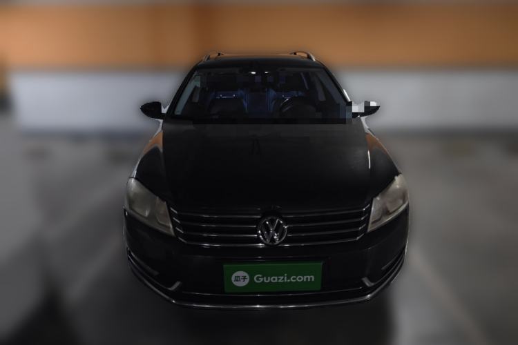 Used Volkswagen Magotan 2012 Travel Edition 2.0 TSI Luxury Version Front