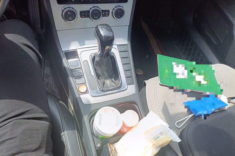 Used Volkswagen Magotan 2012 1.8TSI Prestige Model Gear Lever