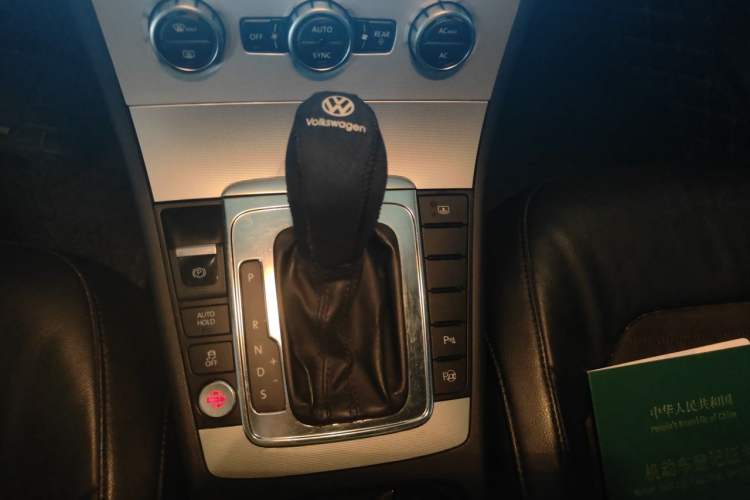 Used Volkswagen Magotan 2012 Facelift 1.8TSI Prestige Model Gear Lever