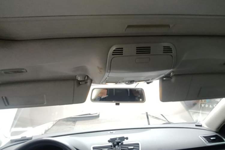 Used Volkswagen Magotan 2012 Revised 1.8TSI Luxury Version Headliner