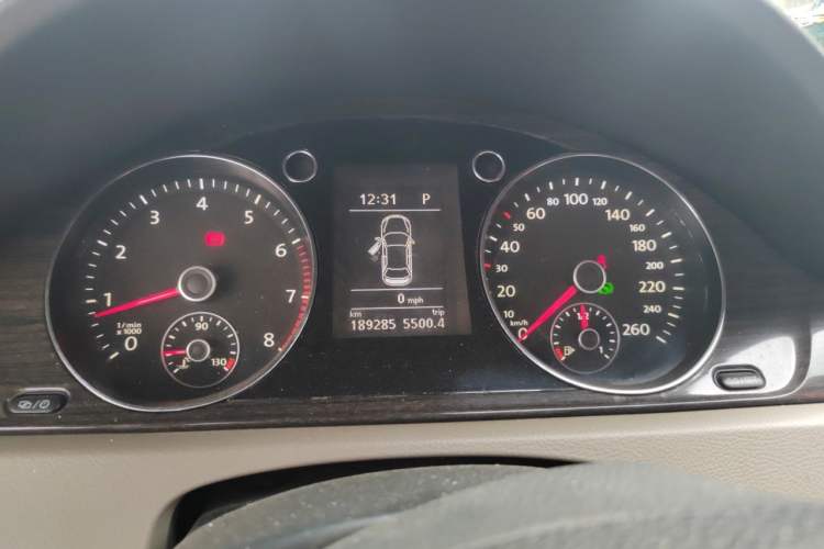 Used Volkswagen Magotan 2012 1.8TSI Prestige Model Instrument Cluster