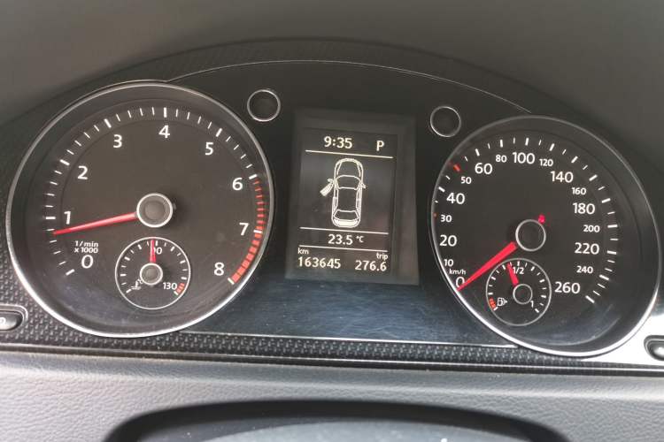 Used Volkswagen Magotan 2012 Revised 1.8TSI Luxury Version Instrument Cluster