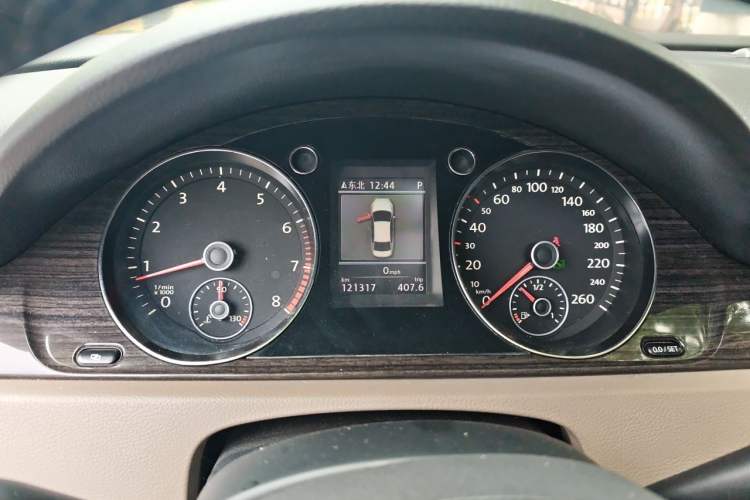 Used Volkswagen Magotan 2012 2.0 TSI Ultimate Edition Instrument Cluster