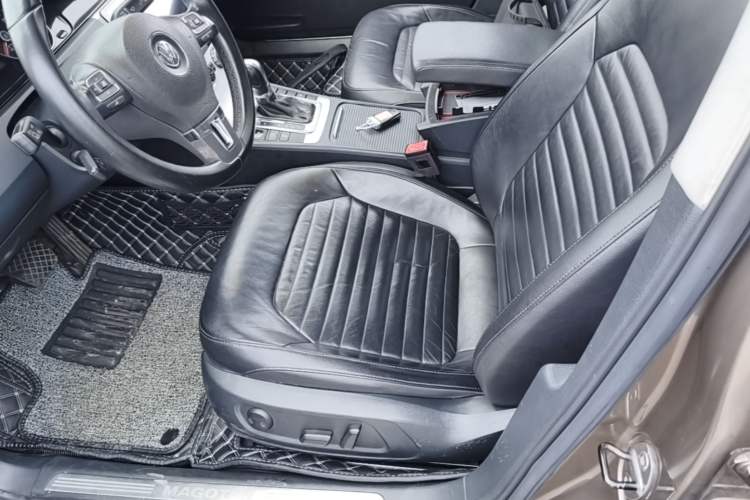 Used Volkswagen Magotan 2012 Revised 1.8TSI Luxury Version Left Front Seat