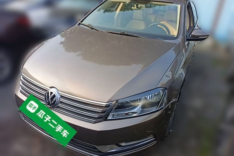 Volkswagen Magotan 2012 Revised Version 1.8TSI Leading Edition مستعملة Guazi used car, China used car export, Used car for sale, Used  cars, Cheapest cars for sale