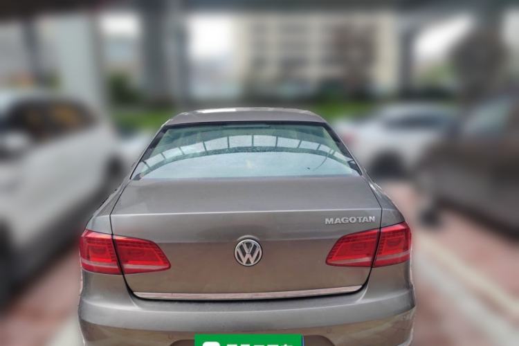 Used Volkswagen Magotan 2012 1.8TSI Prestige Model Rear