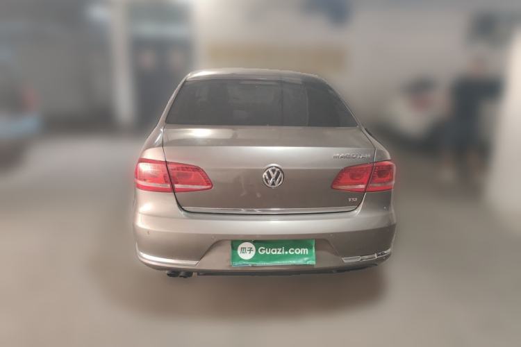 Used Volkswagen Magotan 2012 Facelift 1.8TSI Prestige Model Rear