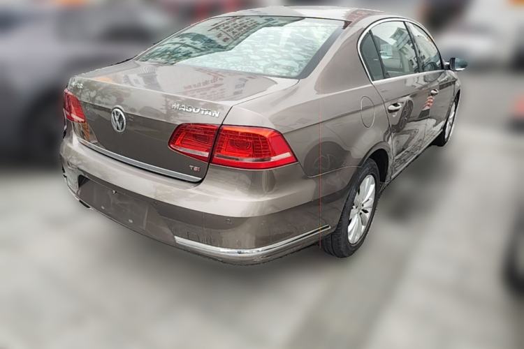 Used Volkswagen Magotan 2012 Revised 1.8TSI Luxury Version Rear Right 45 Deg