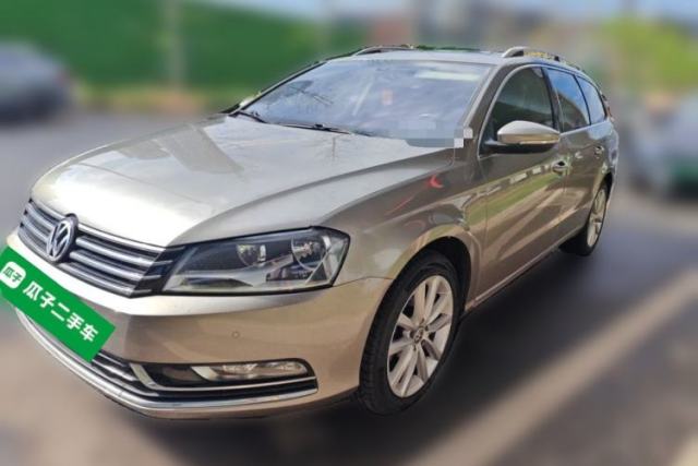Używany Volkswagen Magotan 2012 Travel Edition 2.0 TSI Comfort Version
