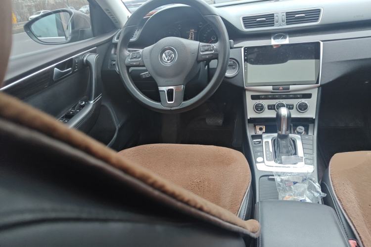 Used Volkswagen Magotan 2012 Facelift 1.8TSI Prestige Model Steering Wheel