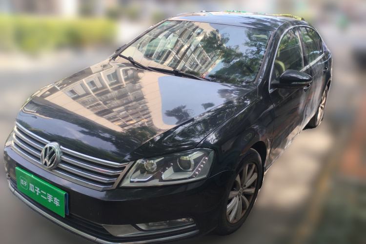 Used Volkswagen Magotan 2013 1.8TSI Luxury Model Guazi used car, China used car export, Used car for sale, Used cars, Cheapest cars for sale