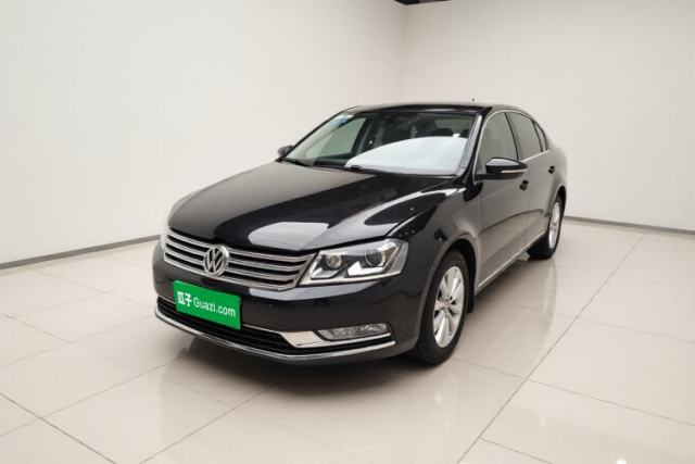 Ojetý Volkswagen Magotan 2013 2.0 TSI Luxury Model