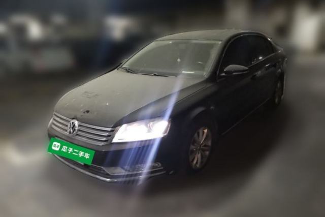 Ojetý Volkswagen Magotan 2013 2.0 TSI Luxury Model