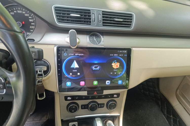 Used Volkswagen Magotan 2013 1.8TSI Luxury Model Audio And AC Panel