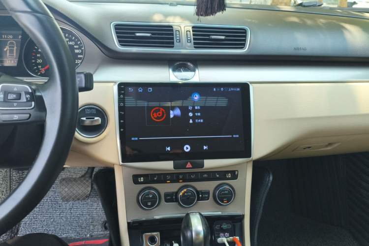 Used Volkswagen Magotan 2013 1.8TSI Luxury Model Audio And AC Panel