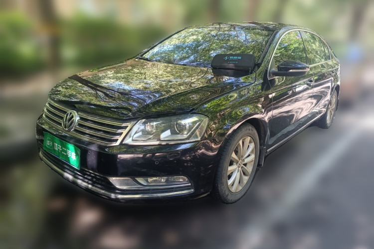 Gebrauchter Volkswagen Magotan 2013 1.8TSI Luxury Model Guazi used car, China used car export, Used car for sale, Used  cars, Cheapest cars for sale