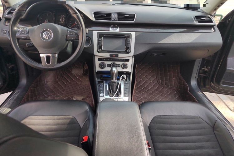 Used Volkswagen Magotan 2013 1.8TSI Prestige Model Center Console