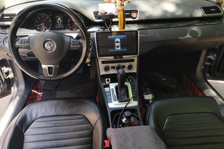 Used Volkswagen Magotan 2013 1.8TSI Luxury Model Center Console