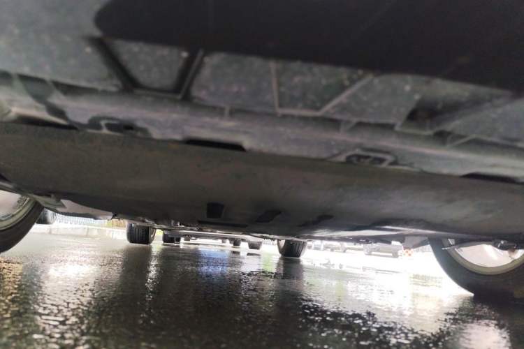 Used Volkswagen Magotan 2013 1.8TSI Prestige Model Chassis Front