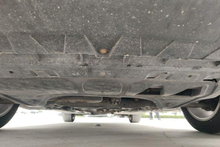 Used Volkswagen Magotan 2013 1.8TSI Premier Model Chassis Front