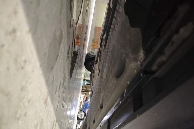 Used Volkswagen Magotan 2013 1.8TSI Premier Model Chassis Front Left