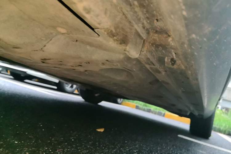 Used Volkswagen Magotan 2013 1.8TSI Premier Model Chassis Front Left