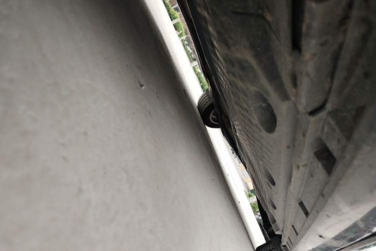 Used Volkswagen Magotan 2013 1.8TSI Premier Model Chassis Front Left