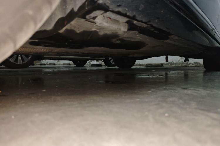 Used Volkswagen Magotan 2013 1.8TSI Premier Model Chassis Front Left