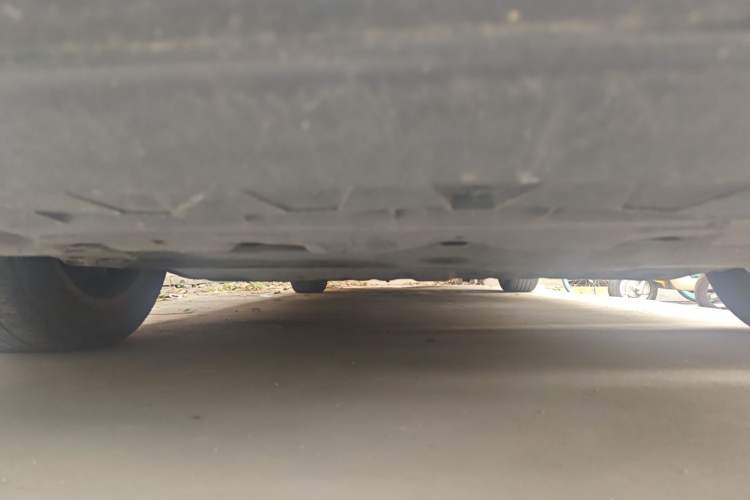 Used Volkswagen Magotan 2013 1.8TSI Premier Model Chassis Front