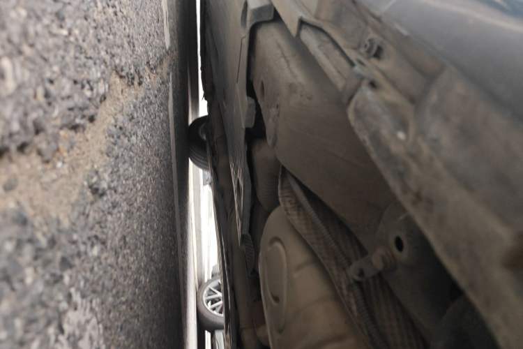 Used Volkswagen Magotan 2013 1.8TSI Premier Model Chassis Rear Left