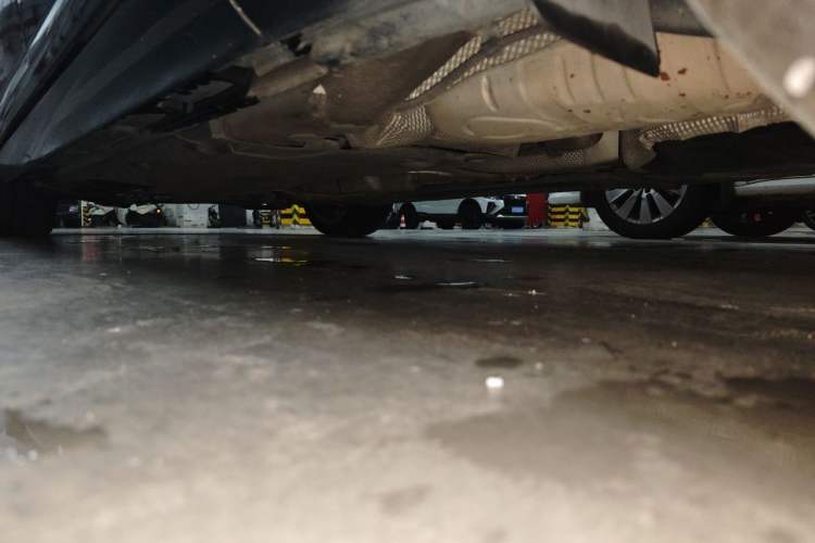 Used Volkswagen Magotan 2013 1.8TSI Premier Model Chassis Rear Left