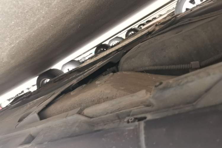 Used Volkswagen Magotan 2013 1.8TSI Premier Model Chassis Rear Right