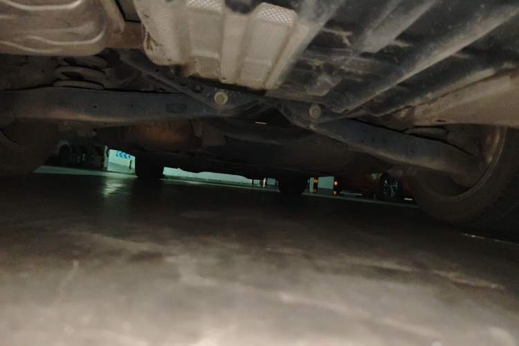 Used Volkswagen Magotan 2013 1.8TSI Prestige Model Chassis Rear