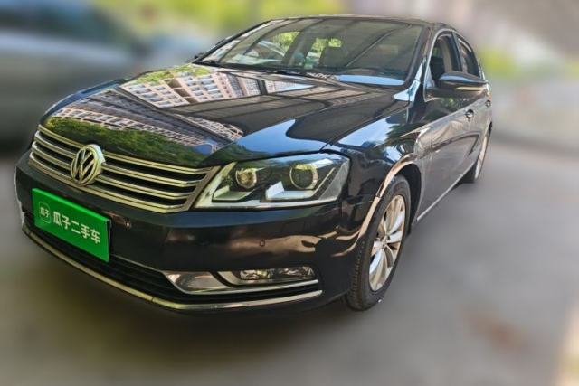 Ojetý Volkswagen Magotan 2013 2.0 TSI Luxury Model