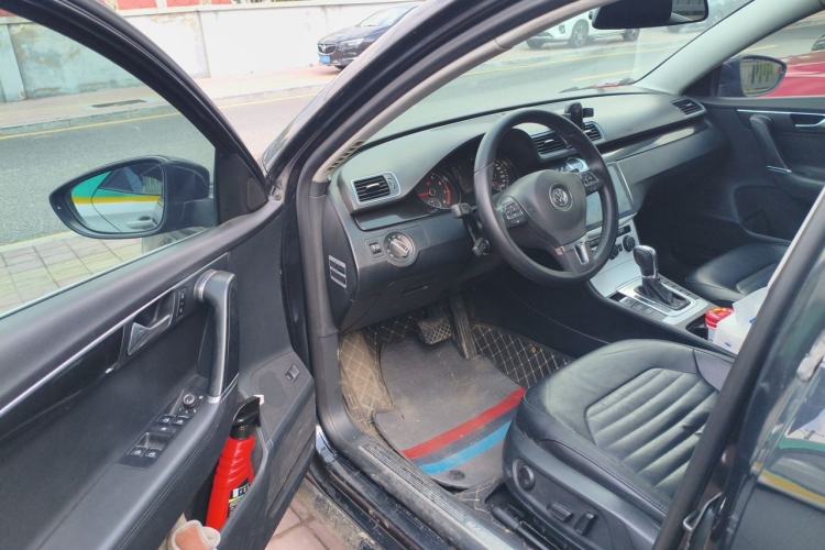Used Volkswagen Magotan 2013 1.8TSI Luxury Model Driver Seat