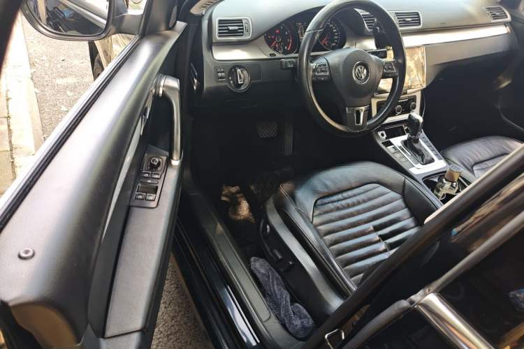 Used Volkswagen Magotan 2013 1.8TSI Premier Model Driver Seat