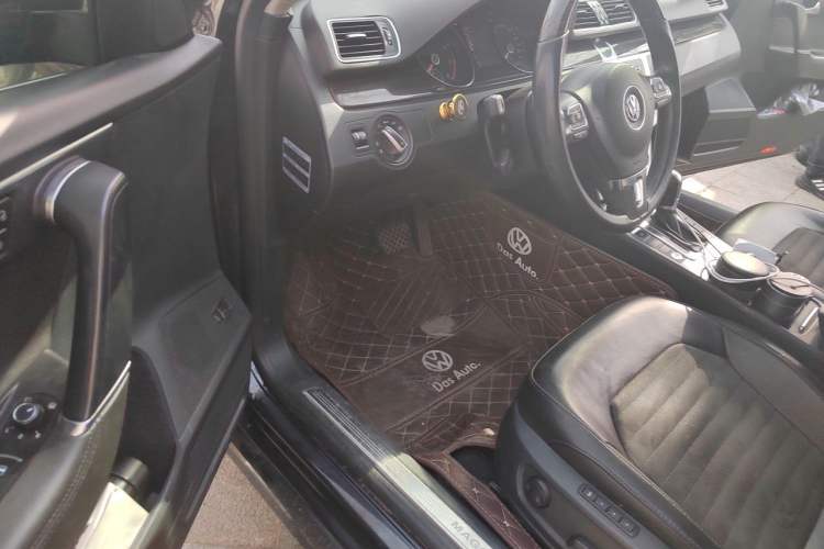 Used Volkswagen Magotan 2013 1.8TSI Prestige Model Driver Seat