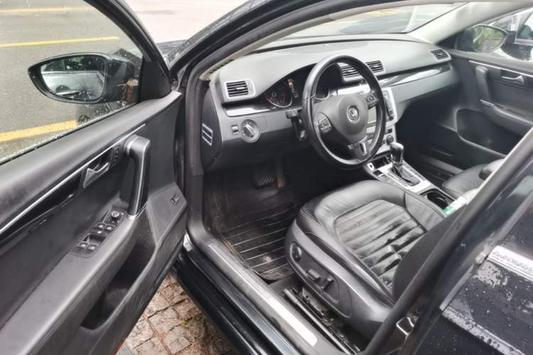 Used Volkswagen Magotan 2013 1.8TSI Luxury Model Driver Seat