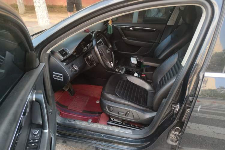 Used Volkswagen Magotan 2013 2.0 TSI Luxury Model Driver Seat