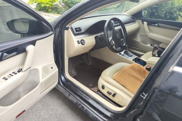 Used Volkswagen Magotan 2013 1.8TSI Premier Model Driver Seat