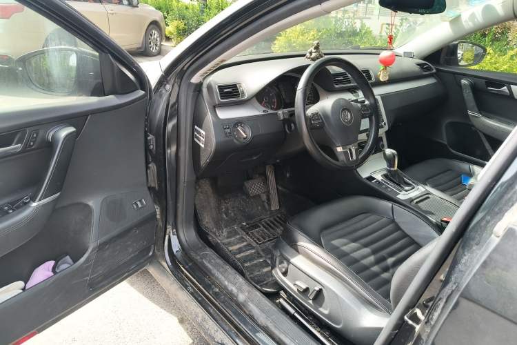 Used Volkswagen Magotan 2013 1.8TSI Premier Model Driver Seat
