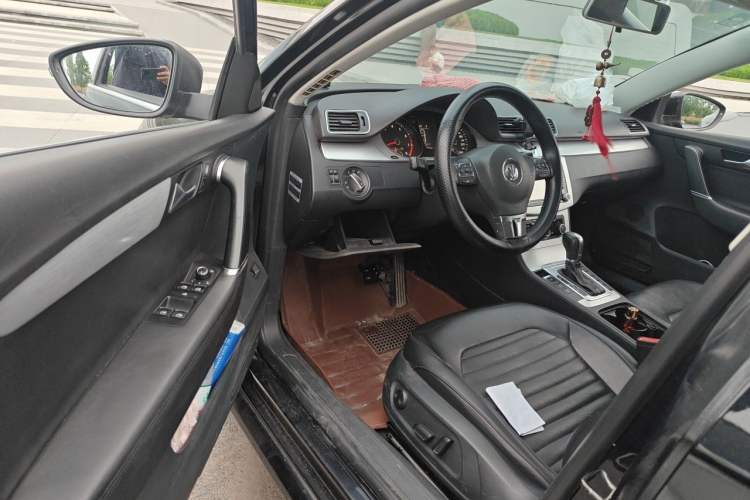Used Volkswagen Magotan 2013 1.8TSI Premier Model Driver Seat