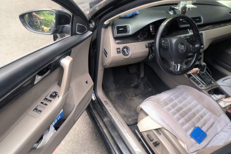 Used Volkswagen Magotan 2013 2.0 TSI Ultimate Model Driver Seat