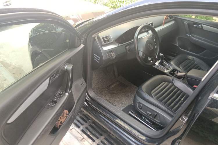 Used Volkswagen Magotan 2013 1.8TSI Premier Model Driver Seat