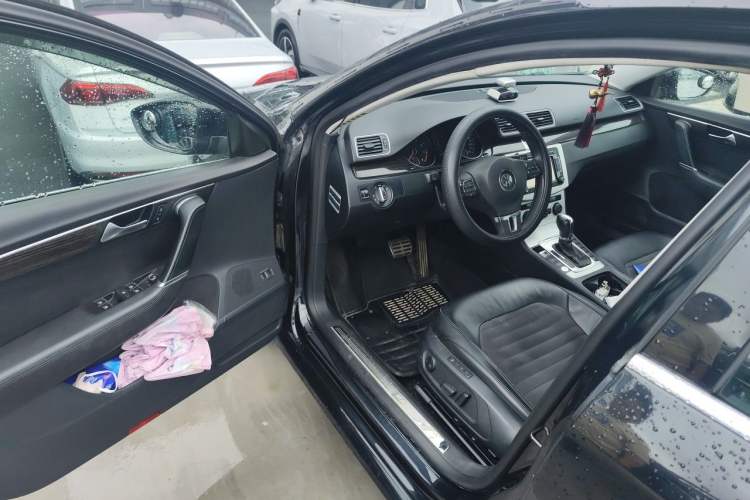 Used Volkswagen Magotan 2013 1.8TSI Prestige Model Driver Seat