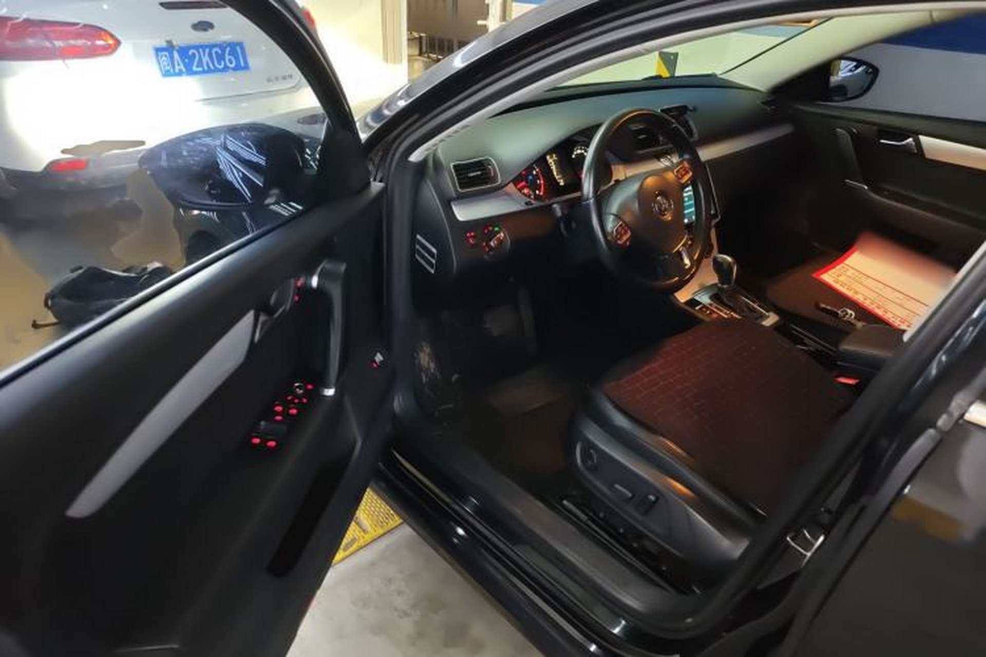 Used Volkswagen Magotan 2013 1.8TSI Premier Model Driver Seat