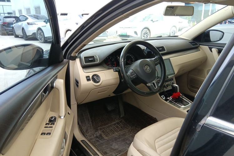 Used Volkswagen Magotan 2013 1.8TSI Luxury Model Driver Seat