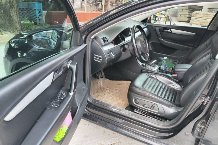 Used Volkswagen Magotan 2013 1.8TSI Premier Model Driver Seat