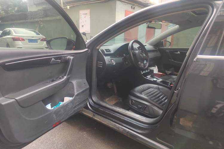 Used Volkswagen Magotan 2013 1.8TSI Luxury Model Driver Seat